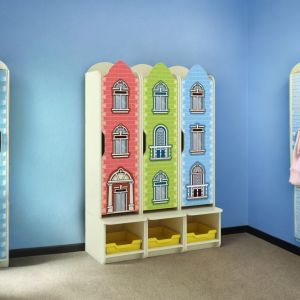 Гардероб „Къщичките в града”