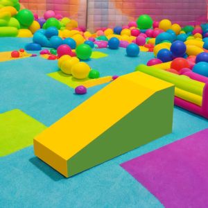 Мека пързалка за басейн