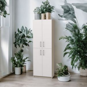 Шкаф с 4 врати